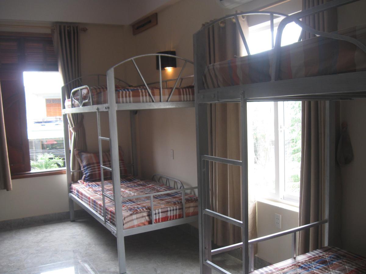 Phong Nha Gecko Hostel ด่งเฮ้ย ภายนอก รูปภาพ