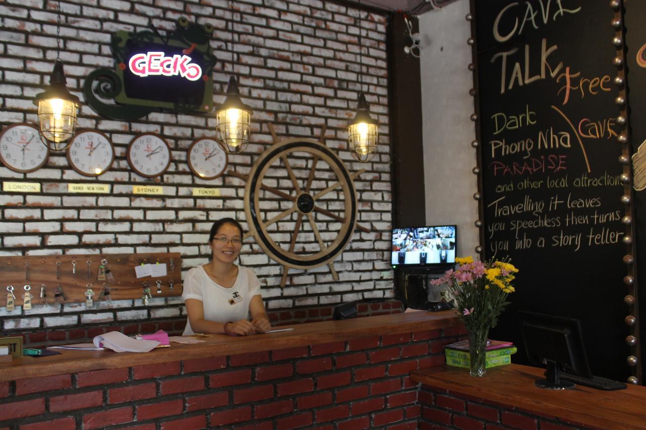 Phong Nha Gecko Hostel ด่งเฮ้ย ภายนอก รูปภาพ